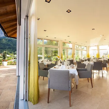 Dolomitengolf & 4*