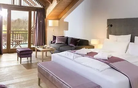 Hotel Dolomitengolf & Lavant