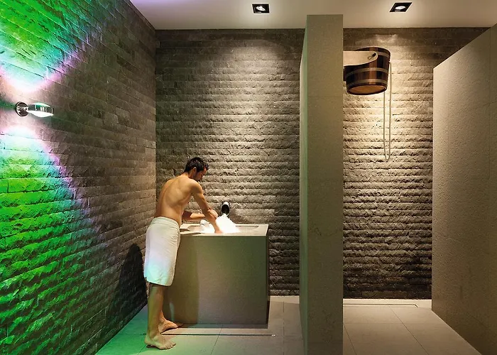 Dolomitengolf & Szálloda