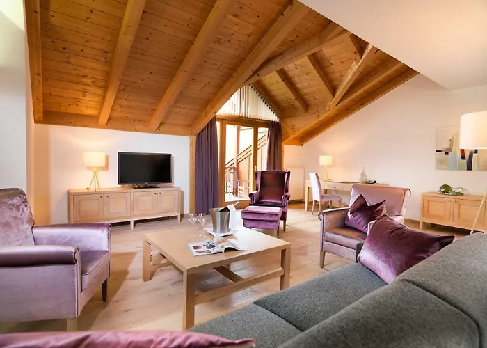 Szálloda Dolomitengolf & Lavant