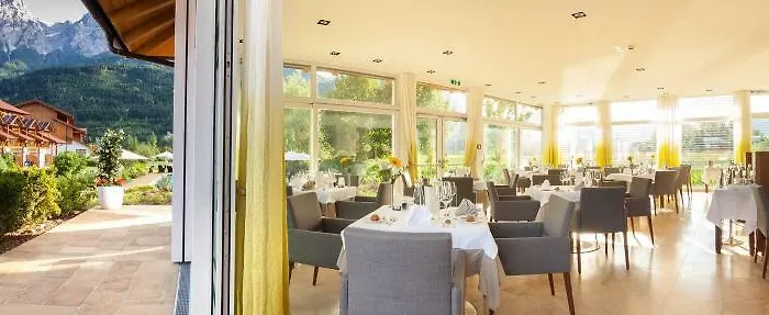 Szálloda Dolomitengolf & 4*